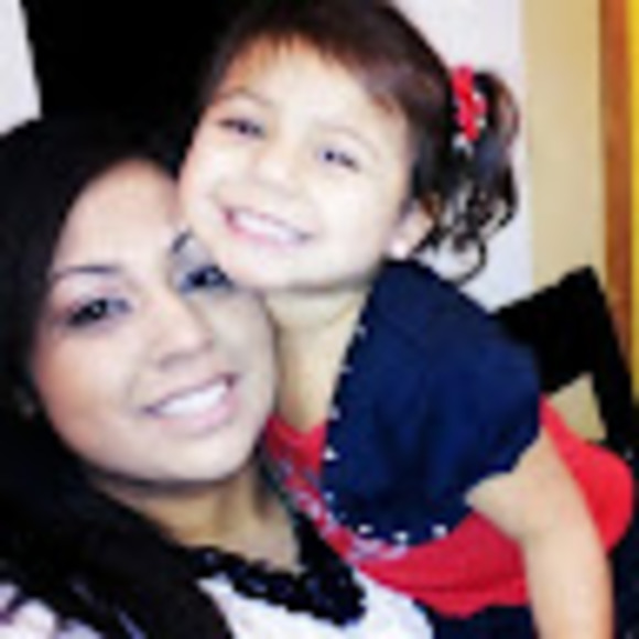 Meet your Posher, Sabrina - Picture 1 of 1